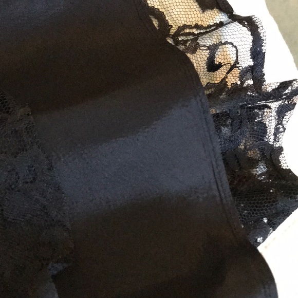 Dress - Picture 6 of 7